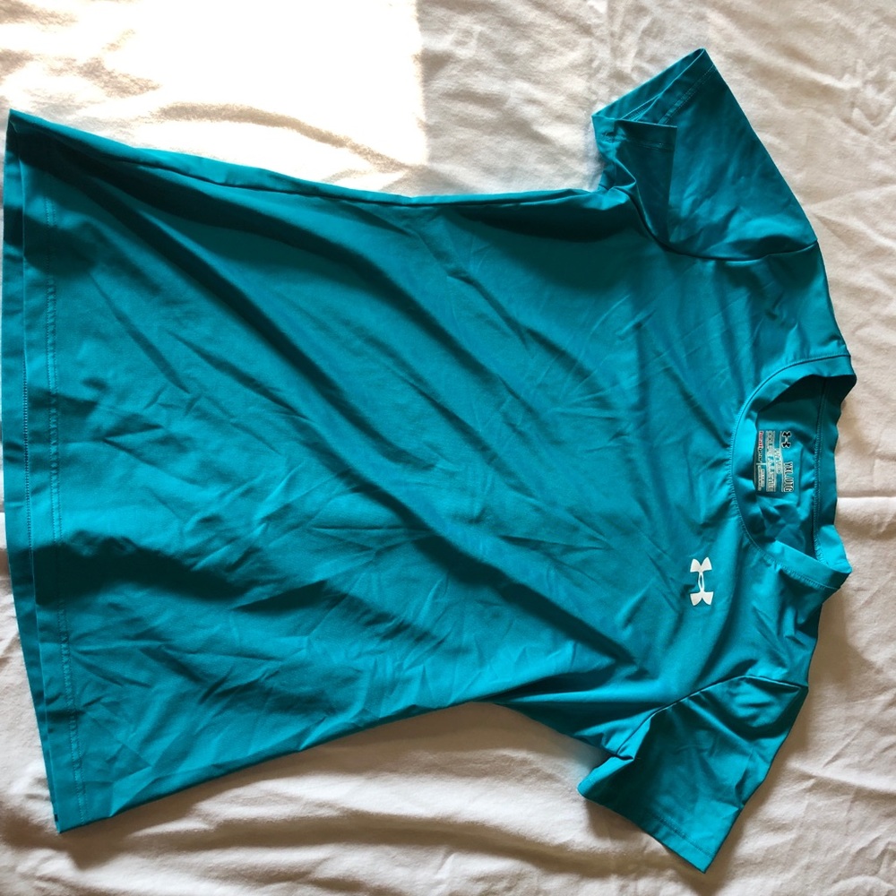 Under armor dryfit t shirt